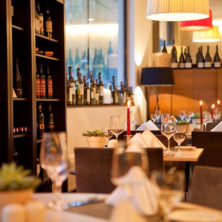 Vienna House Easy By Wyndham Stuttgart Hotel Eksteriør billede
