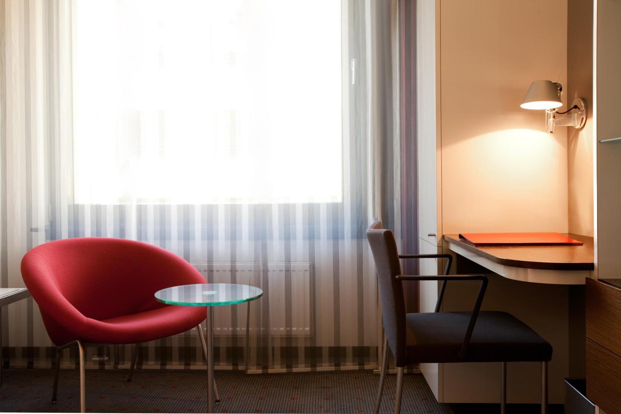 Vienna House Easy By Wyndham Stuttgart Hotel Eksteriør billede